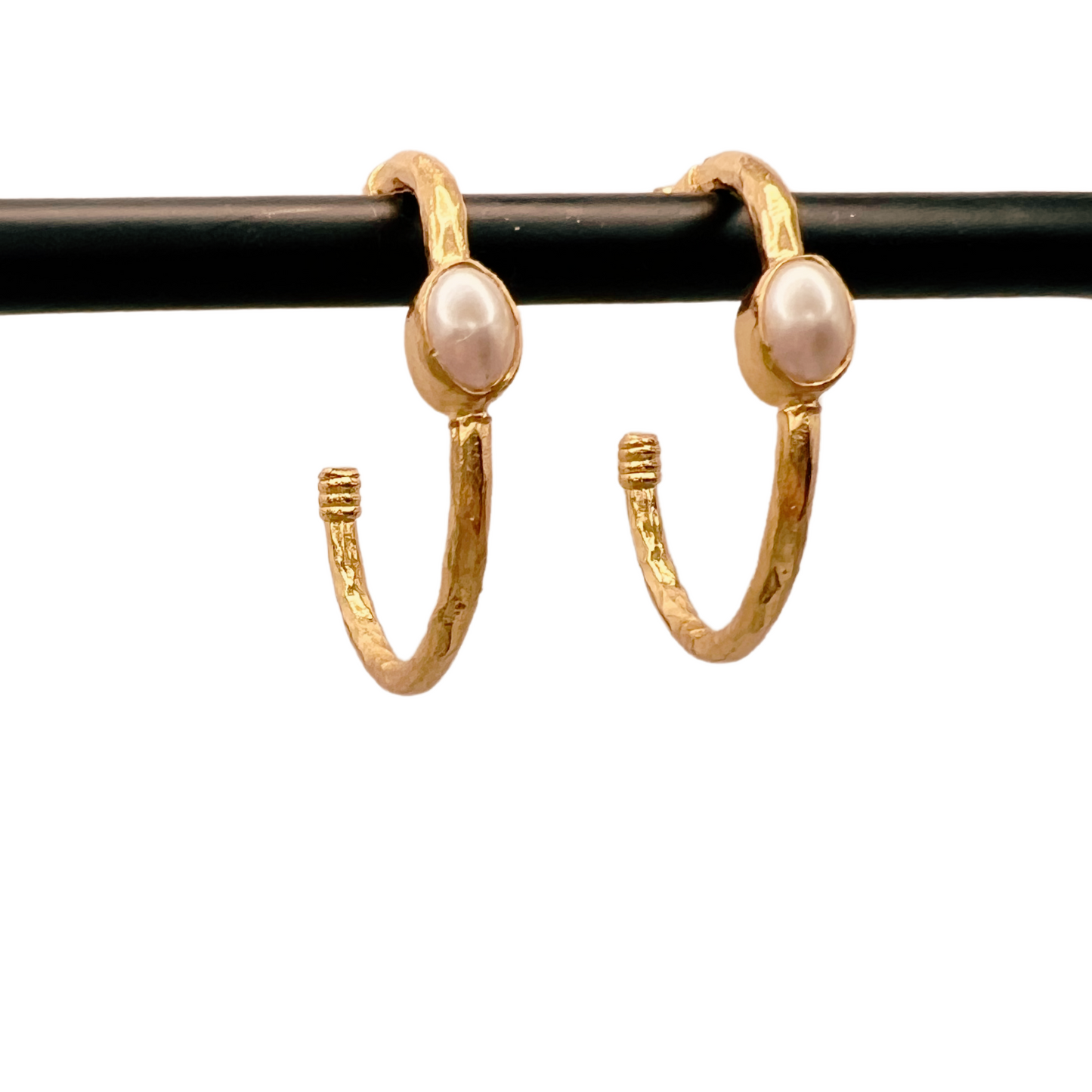 The Cirque Earrings with Pearl