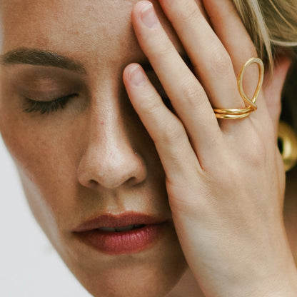 The Linéa Ring
