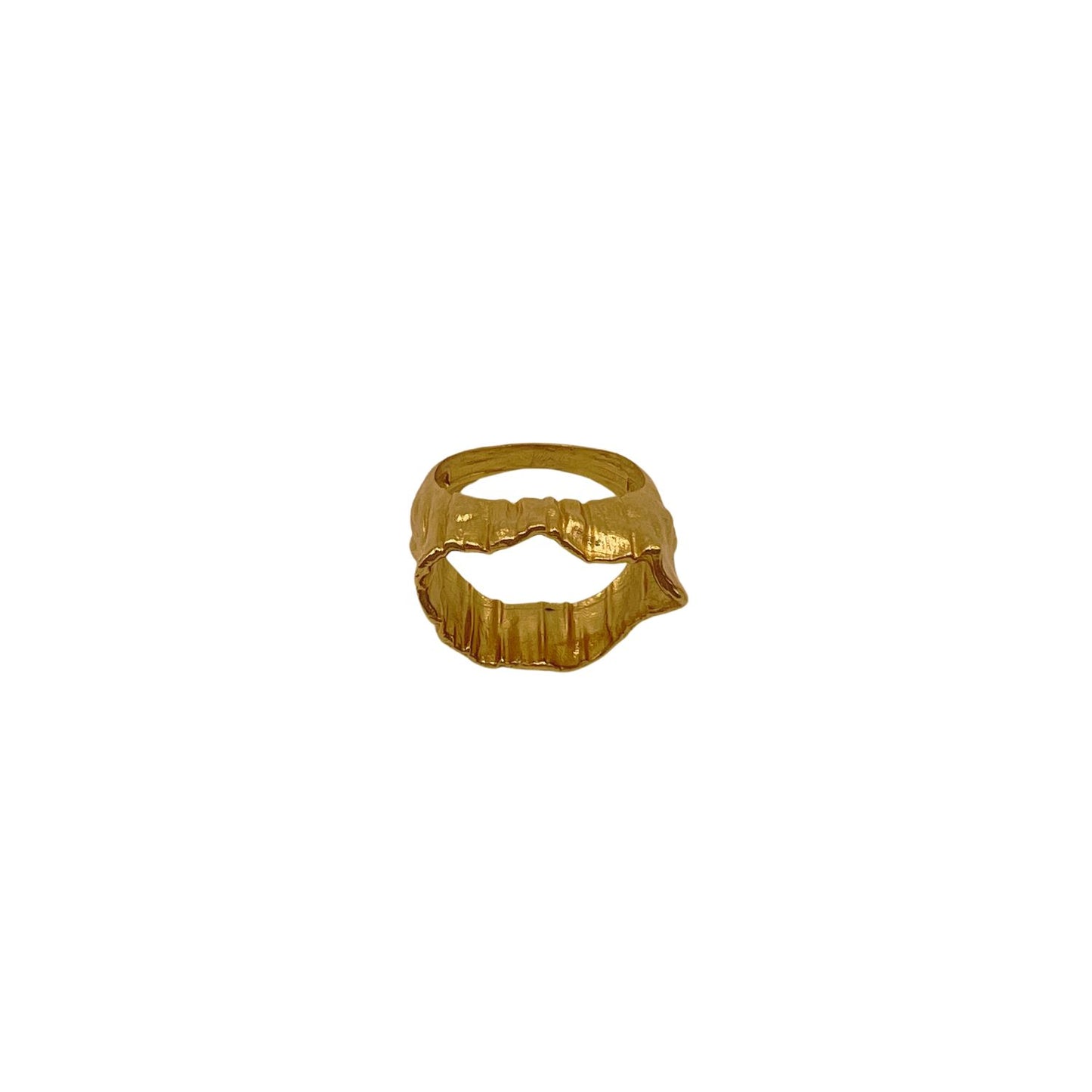 Golden Crêpe Ring
