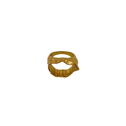 Golden Crêpe Ring