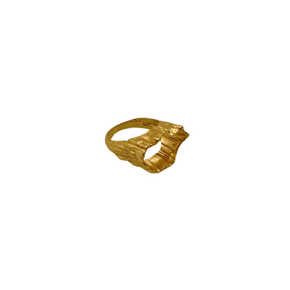 Golden Crêpe Ring