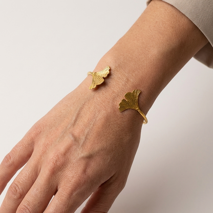 The Delicate Bracelet